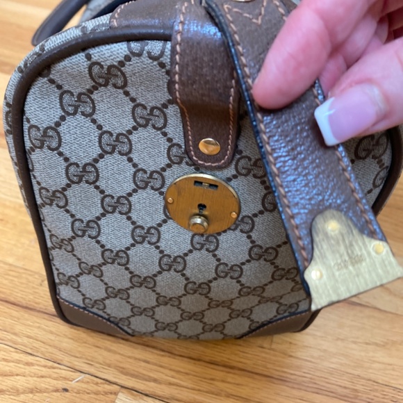 Authentic Gucci Boston Bag - Picture 3 of 14